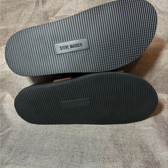 Steve Madden Maiven Sandal Size 7